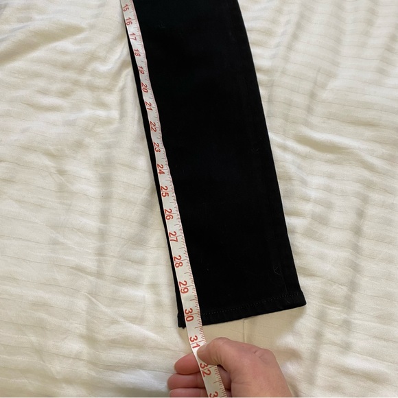 Aritzia The Castings Mid Rise Skinny Jean Black size 25 - Picture 16 of 16